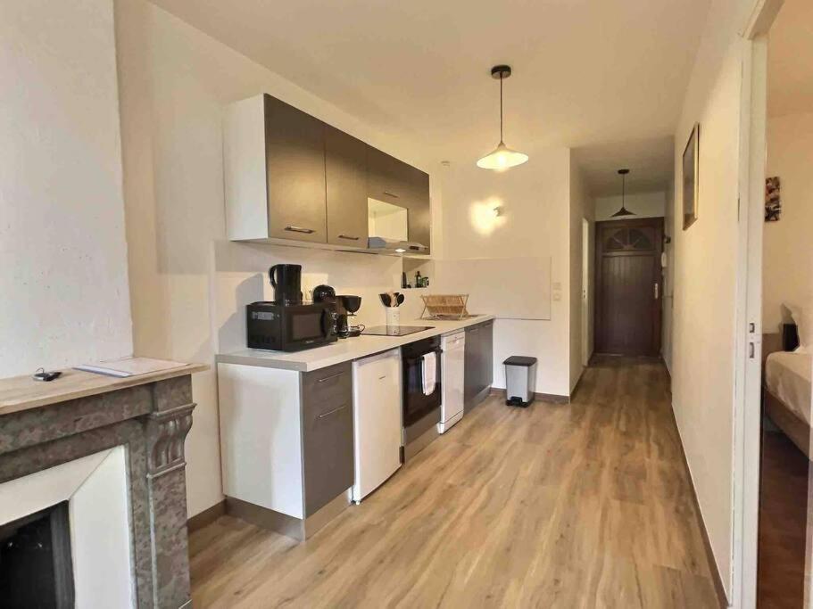 L'Appart De La Comedie-Centre Apartment Bourg-en-Bresse Bagian luar foto