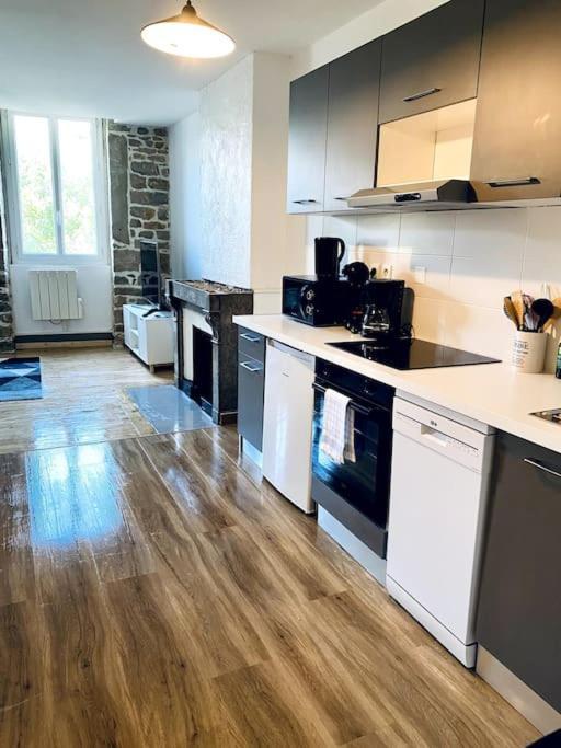 L'Appart De La Comedie-Centre Apartment Bourg-en-Bresse Bagian luar foto