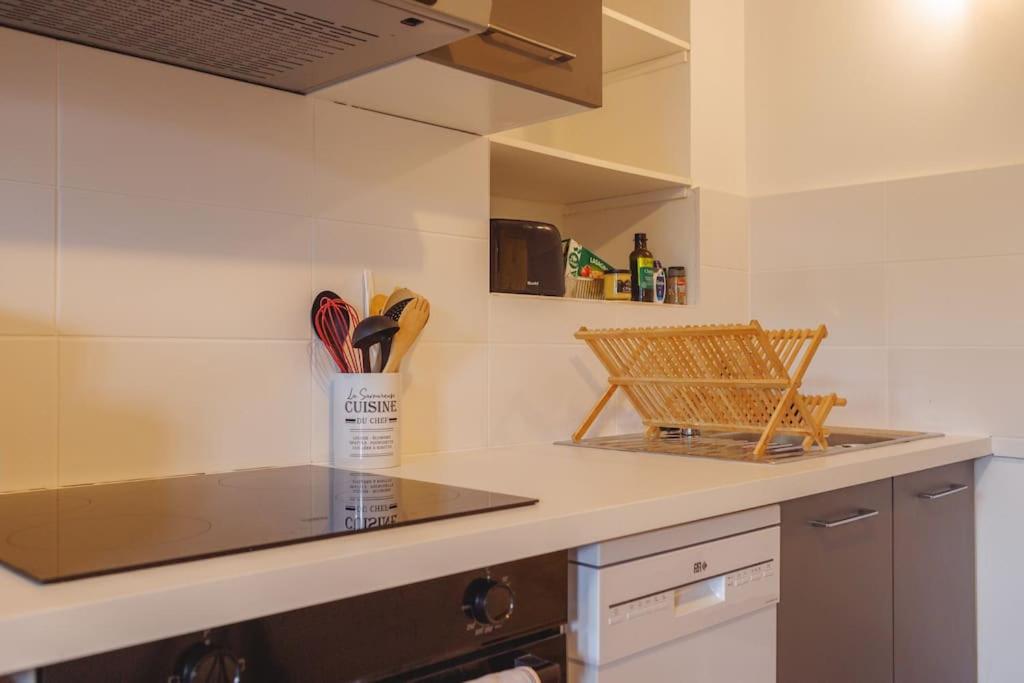 L'Appart De La Comedie-Centre Apartment Bourg-en-Bresse Bagian luar foto