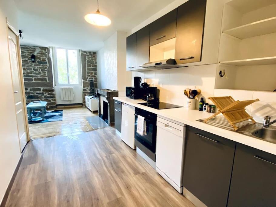 L'Appart De La Comedie-Centre Apartment Bourg-en-Bresse Bagian luar foto
